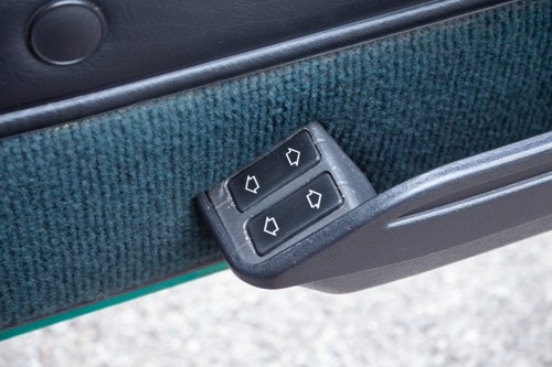 1991 Peugeot 205 1.9 GTI zum Verkauf (Bild 40 von 124)