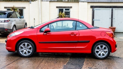 2008 Peugeot 207 Sport (CC) Coupe Te koop (foto 9 van 156)