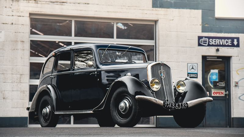 1934 Peugeot 401 For Sale (picture 1 of 46)