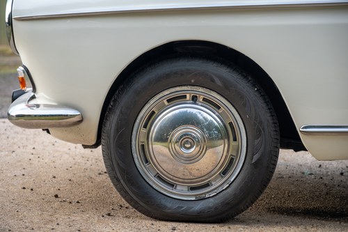 1967 Peugeot 404 Cabriolet Injection till salu (bild 24 av 210)