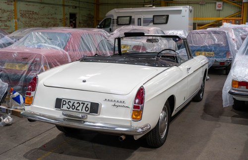 1967 Peugeot 404 Cabriolet Injection till salu (bild 20 av 210)