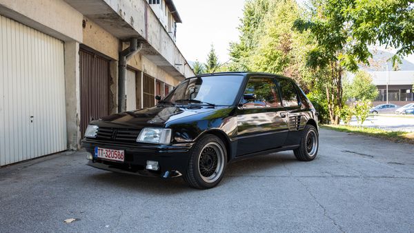 1987 Peugeot 205 1.9 GTI Gutmann Edition For Sale (picture :index of 23)