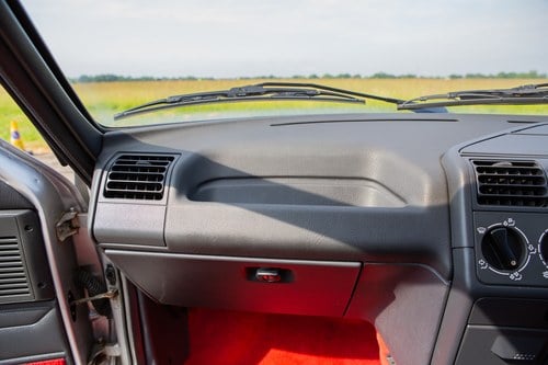 1988 Peugeot 205 GTI 1.6 For Sale (picture 30 of 115)
