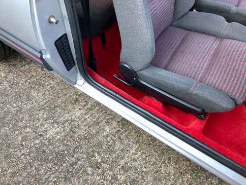 1988 Peugeot 205 GTI 1.6 For Sale (picture 46 of 115)