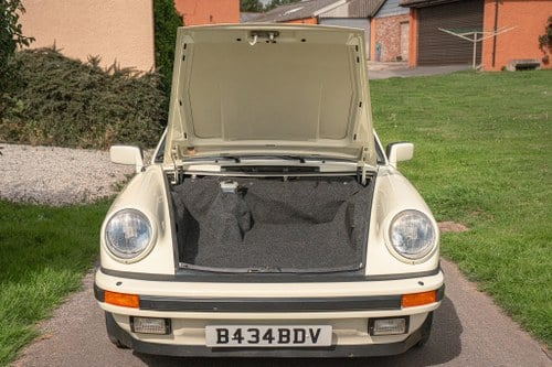 1984 Porsche 911 Carrera 3.2 In vendita (immagine 90 di 178)