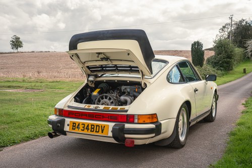 1984 Porsche 911 Carrera 3.2 In vendita (immagine 143 di 178)