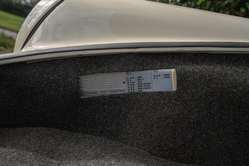 1984 Porsche 911 Carrera 3.2 In vendita (immagine 94 di 178)