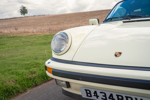 1984 Porsche 911 Carrera 3.2 In vendita (immagine 103 di 178)