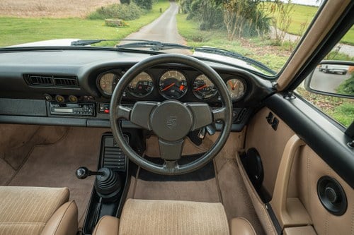 1984 Porsche 911 Carrera 3.2 In vendita (immagine 17 di 178)