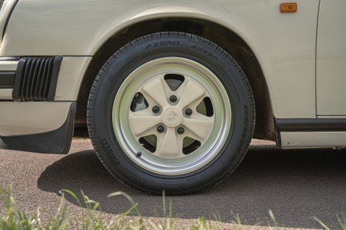 1984 Porsche 911 Carrera 3.2 In vendita (immagine 12 di 178)