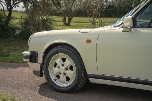 1984 Porsche 911 Carrera 3.2 In vendita (immagine 124 di 178)