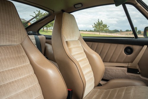 1984 Porsche 911 Carrera 3.2 In vendita (immagine 40 di 178)