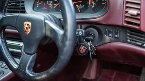 1988 Porsche 944 Turbo till salu (bild 17 av 176)