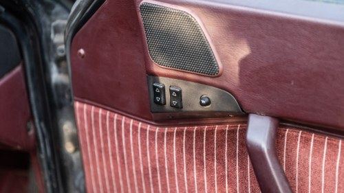 1988 Porsche 944 Turbo till salu (bild 43 av 176)