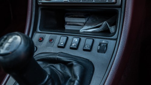 1988 Porsche 944 Turbo till salu (bild 31 av 176)