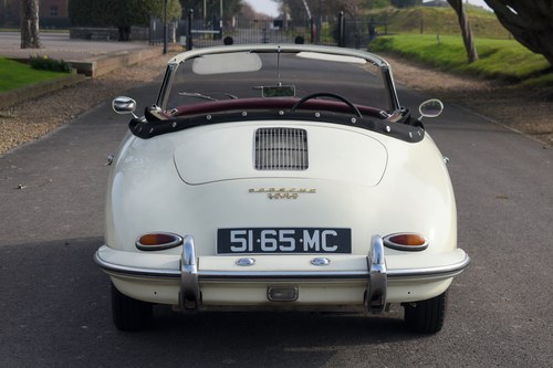 1961 Porsche 356B 1600 Super 90 Cabriolet RHD In vendita (immagine 7 di 156)