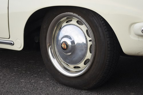 1961 Porsche 356B 1600 Super 90 Cabriolet RHD In vendita (immagine 21 di 156)