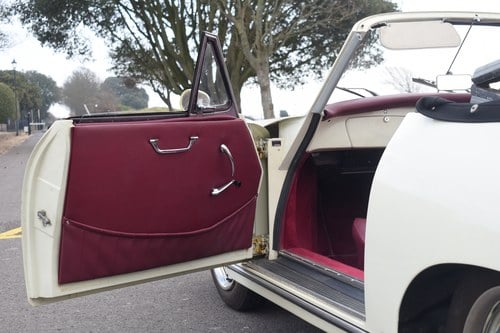 1961 Porsche 356B 1600 Super 90 Cabriolet RHD In vendita (immagine 54 di 156)