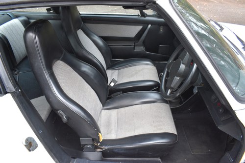 1976 Porsche 911 Targa 2.7 In vendita (immagine 21 di 61)