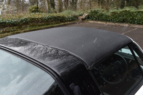 1976 Porsche 911 Targa 2.7 In vendita (immagine 49 di 61)