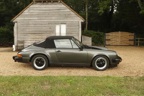 1983 Porsche 911 Carrera cabriolet till salu (bild 32 av 242)