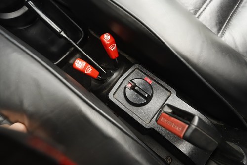 1983 Porsche 911 Carrera cabriolet till salu (bild 95 av 242)