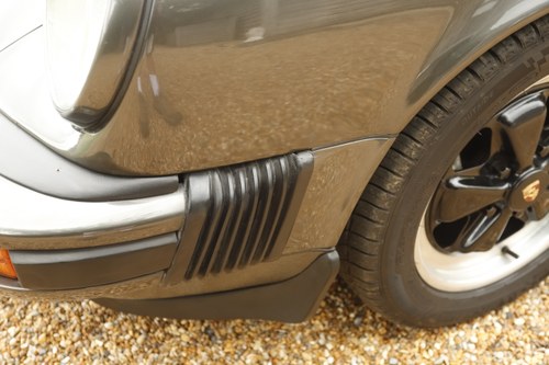 1983 Porsche 911 Carrera cabriolet till salu (bild 178 av 242)