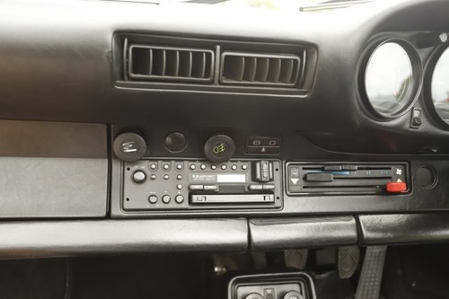 1983 Porsche 911 Carrera cabriolet till salu (bild 80 av 242)