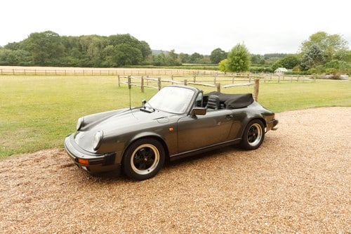 1983 Porsche 911 Carrera cabriolet till salu (bild 6 av 242)