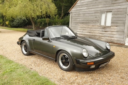 1983 Porsche 911 Carrera cabriolet till salu (bild 3 av 242)