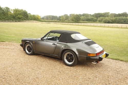 1983 Porsche 911 Carrera cabriolet till salu (bild 33 av 242)