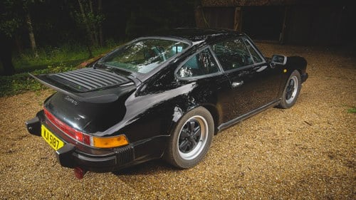 1985 Porsche 911 3.2 Carrera In vendita (immagine 12 di 137)