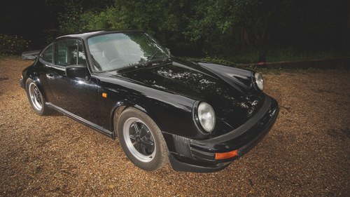1985 Porsche 911 3.2 Carrera In vendita (immagine 16 di 137)