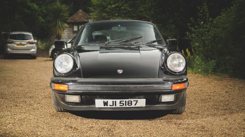 1985 Porsche 911 3.2 Carrera In vendita (immagine 33 di 137)