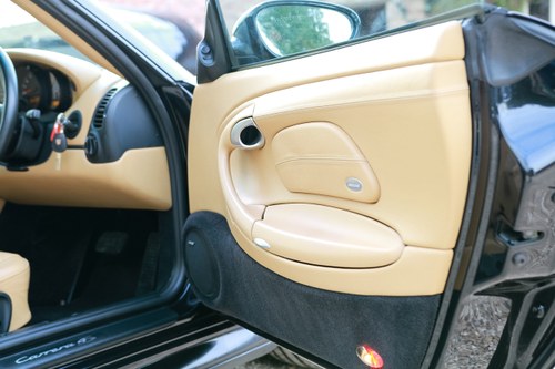 2002 Porsche 911 Carrera 4S (996) Te koop (foto 29 van 96)
