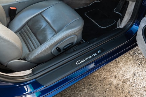 2000 Porsche 911 Carrera 4 (996) In vendita (immagine 38 di 96)