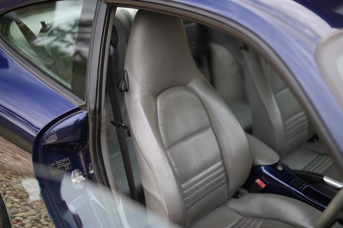 2001 Porsche 911 (996) Carrera 4 Coupe Tiptronic zum Verkauf (Bild 118 von 317)