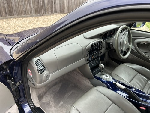 2001 Porsche 911 (996) Carrera 4 Coupe Tiptronic zum Verkauf (Bild 94 von 317)