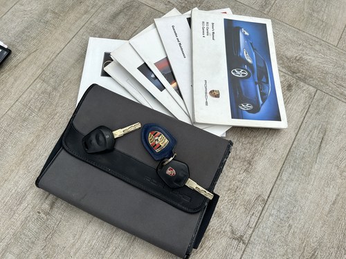 2001 Porsche 911 (996) Carrera 4 Coupe Tiptronic zum Verkauf (Bild 312 von 317)