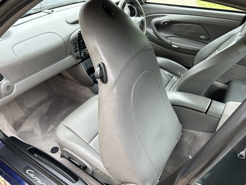 2001 Porsche 911 (996) Carrera 4 Coupe Tiptronic zum Verkauf (Bild 84 von 317)