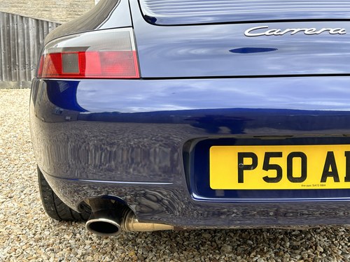 2001 Porsche 911 (996) Carrera 4 Coupe Tiptronic zum Verkauf (Bild 241 von 317)