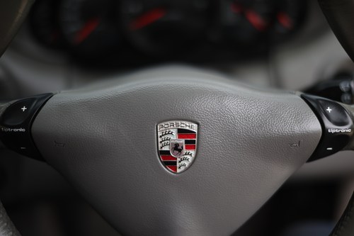 2001 Porsche 911 (996) Carrera 4 Coupe Tiptronic zum Verkauf (Bild 124 von 317)