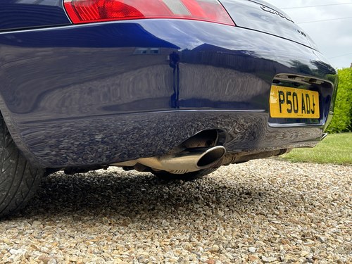 2001 Porsche 911 (996) Carrera 4 Coupe Tiptronic zum Verkauf (Bild 239 von 317)