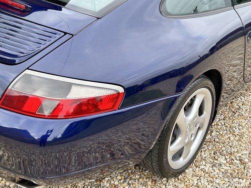 2001 Porsche 911 (996) Carrera 4 Coupe Tiptronic zum Verkauf (Bild 204 von 317)
