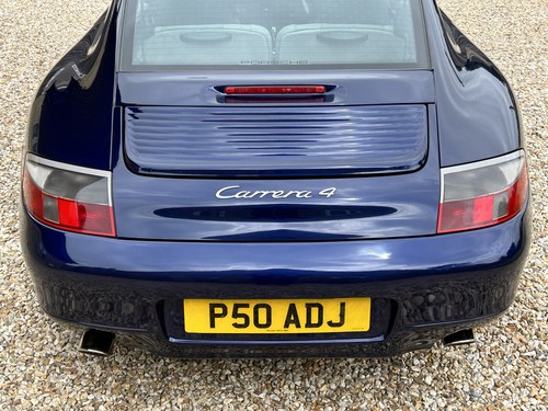 2001 Porsche 911 (996) Carrera 4 Coupe Tiptronic zum Verkauf (Bild 235 von 317)