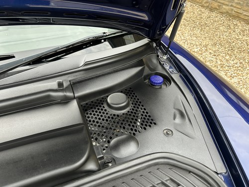 2001 Porsche 911 (996) Carrera 4 Coupe Tiptronic zum Verkauf (Bild 107 von 317)