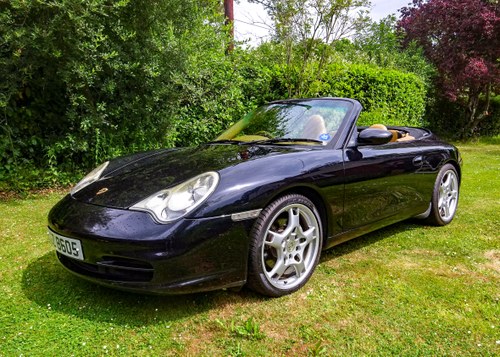 2003 Porsche 996 Carrera 4 Tiptronic à vendre (picture 1 of 151)