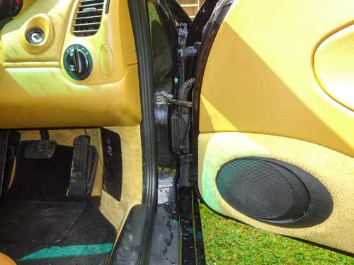 2003 Porsche 996 Carrera 4 Tiptronic à vendre (picture 39 of 151)