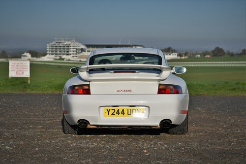 2001 Porsche 911 Carrera 4 (996) GT3RS Replica à vendre (picture 11 of 100)