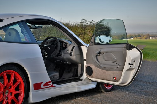 2001 Porsche 911 Carrera 4 (996) GT3RS Replica à vendre (picture 33 of 100)